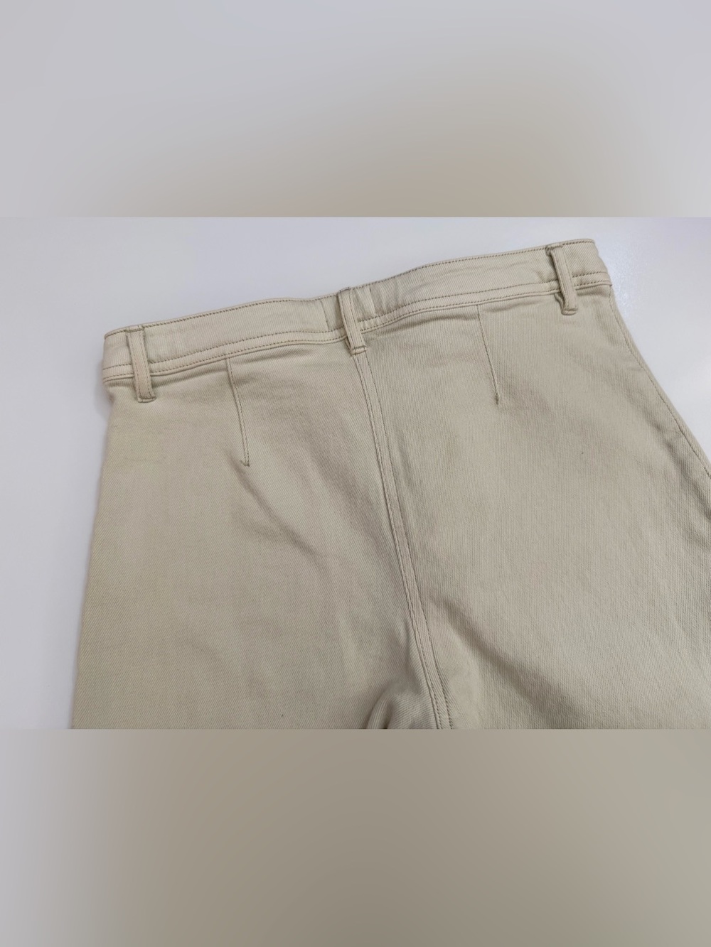 NWOT$128 ARITZIA WLFRED FREE Modern Utility Pants Women 4 29x30” Straight Beige - Picture 13 of 15